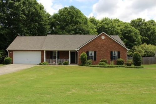 104 Brentwood Blvd, Monroe, GA 30655-7330