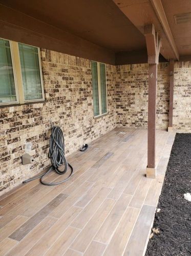 5901 Crestwood Cir, Fort Worth TX  76180-6431 exterior