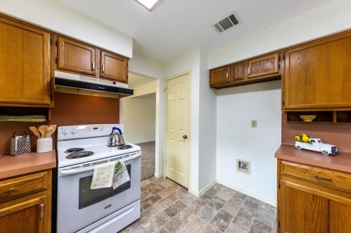 1607 Elvas Way, Austin TX  78758-2204 exterior