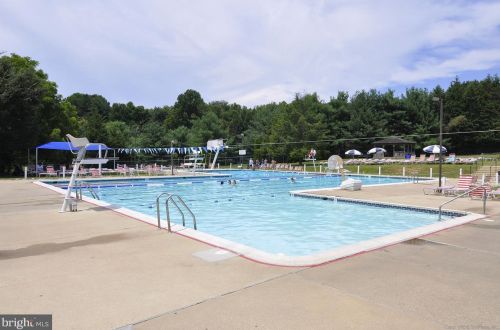 10 Balboa Ct, Silver Spring MD 20905-5897 exterior