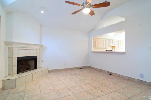 2968 Timber Creek Trl, Fort Worth TX  76118-7323 exterior