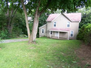 12 Thomas Ave, Butler PA  16001-6218 exterior