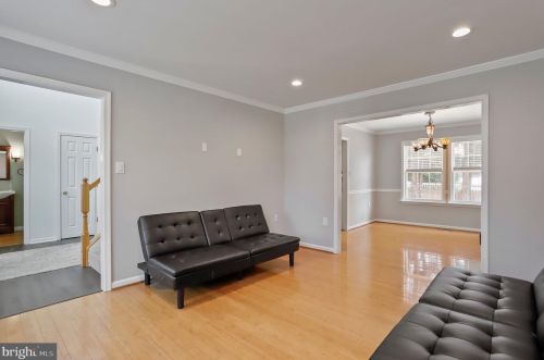 510 Crosswinds Dr, Charles Town WV  25414-3942 exterior