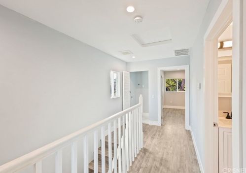 7960 Amestoy Ave, Van Nuys CA  91406-1603 exterior