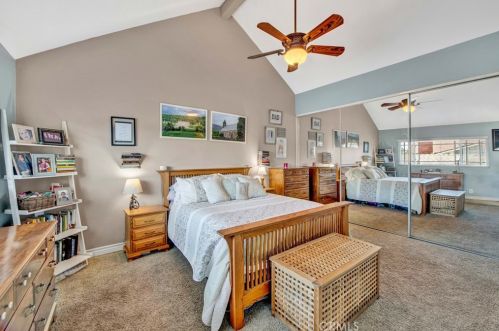 6236 Woodsboro Ave, Anaheim CA  92807-2347 exterior