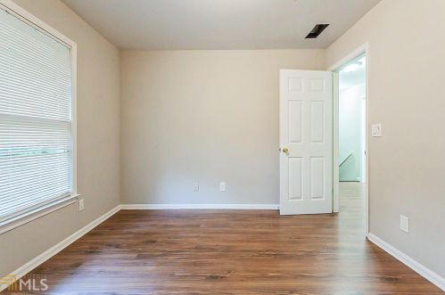 192 Greenbriar Ct, Conyers GA  30094-4214 exterior