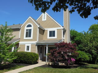 92 Longacre Ct, Millstone, NJ 08844-1419