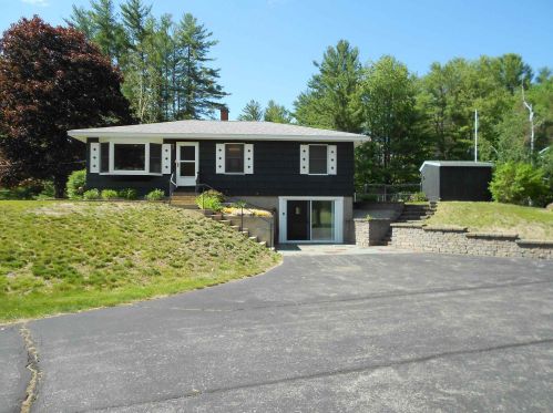 143 Province Rd, Belmont, NH 03220-3321