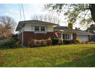 727 Gore Rd, Erie PA  16509-3733 exterior