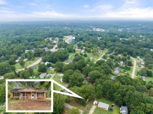 49 Georgia Belle Dr, Jefferson, GA 30549-1469