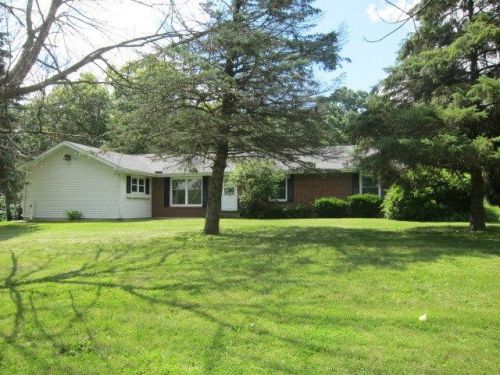 20001 Streit Rd, Alden, IL 60033-8479