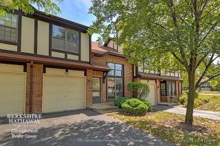 355 Country Ridge Ln, Hanover Park, IL 60108-1881