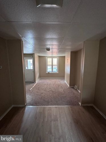 2537 Franklin St, Philadelphia, PA 19148-4510