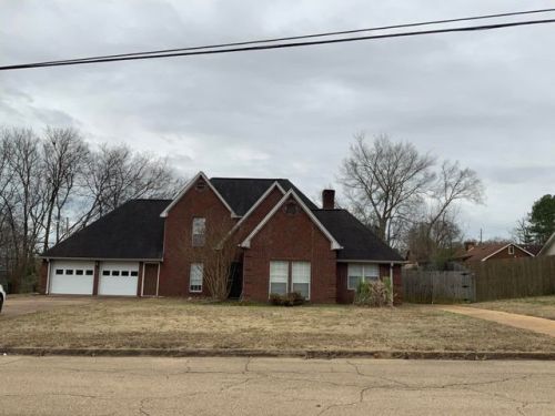 1205 Nixon Dr, Tupelo, MS 38801-6440