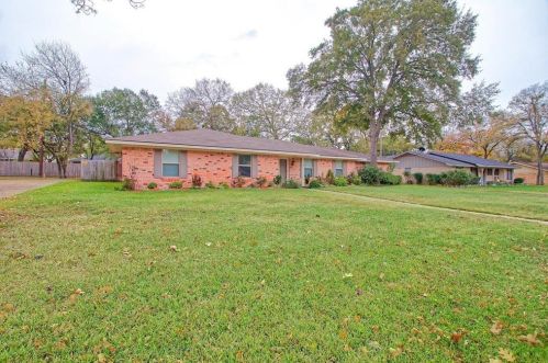 409 Forrest Ln, Corsicana, TX 75110-1813