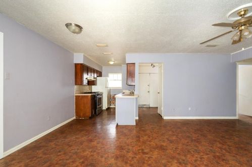 1322 Greencove Dr, Garland TX  75040-5937 exterior