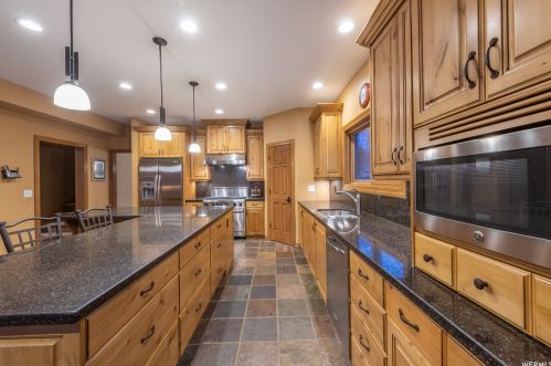 799 Hoytsville Rd, Hoytsville UT 84017-9742 exterior