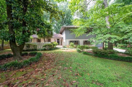 3178 Roseheath Ln, Lithonia, GA 30038-2246