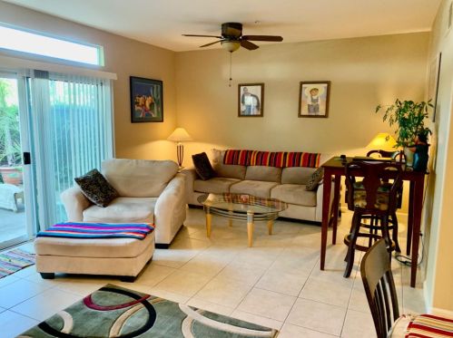 4347 Hazel Ridge Ln, Fair Oaks, CA 95628-6636