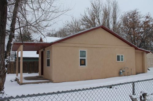 827 1st St, Pueblo, CO 81001-4009