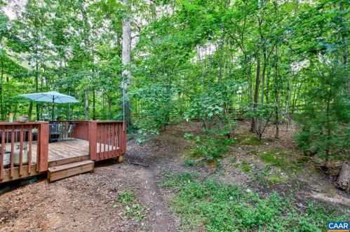 31 Choctaw Pl, Bybee VA  22963-3100 exterior