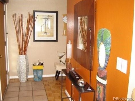 828 Glencoe St, Denver, CO 80220-4410