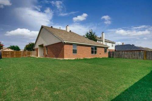 6944 Lomo Alto Dr, Fort Worth, TX 76132-3560