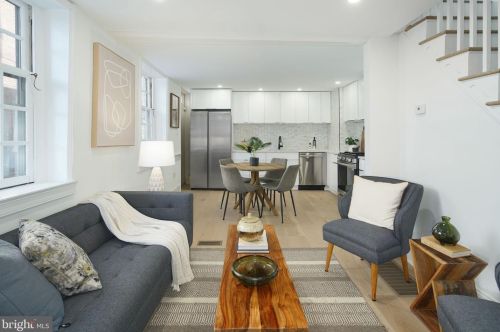 758 Front St, Philadelphia PA 19147-3523 exterior