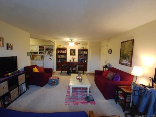 73 Horse Pond Rd, Colchester, CT 06420-4033