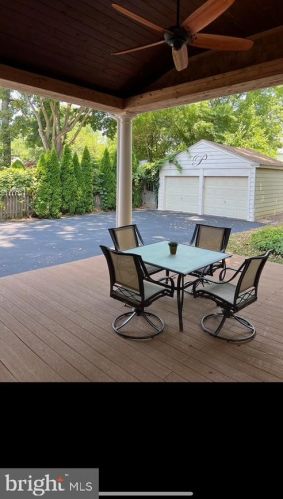 725 Amherst Rd, Camden NJ 08106-1203 exterior