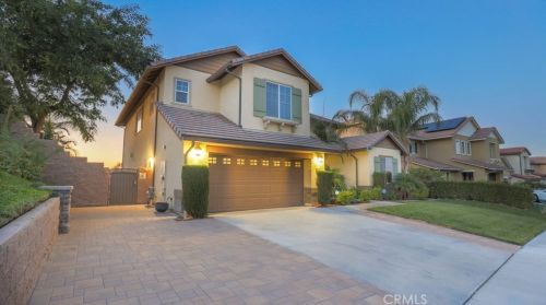 10923 Vista Loop Rd, Riverside, CA 92503-5242