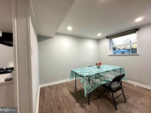 14608 Eastman St, Woodbridge VA  22193-2610 exterior