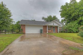 23 Natalie Ln, Kiefer, OK 74041-4522