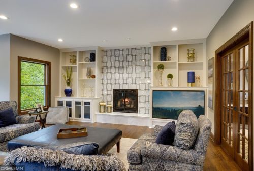 10147 Bridgewater Pkwy, Saint Paul MN  55129-8587 exterior