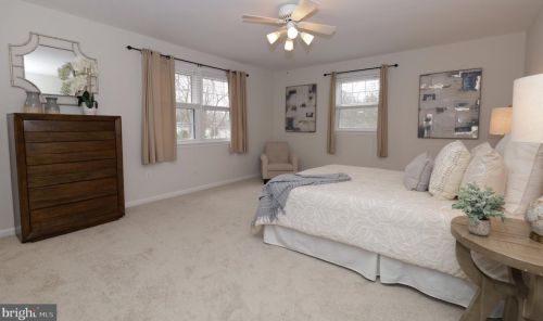 7099 Game Lord Dr, Springfield VA  22153-1312 exterior