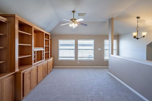 4029 Cyn Gln Cir, Austin TX  78732-2187 exterior