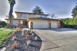 850 Dearborn Pl, Gilroy, CA 95020-6303
