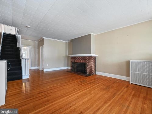 406 Ross St, Lancaster PA  17602-1944 exterior