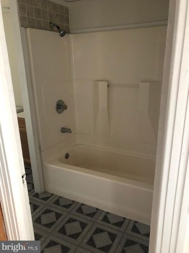 400 Norwegian St, Primrose PA 17901-3864 exterior