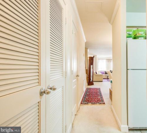 3829 Chesterwood Dr, Silver Spring MD 20906-2862 exterior