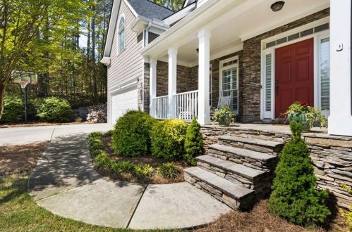 111 Mayes Farm Rd, Marietta, GA 30064-5621