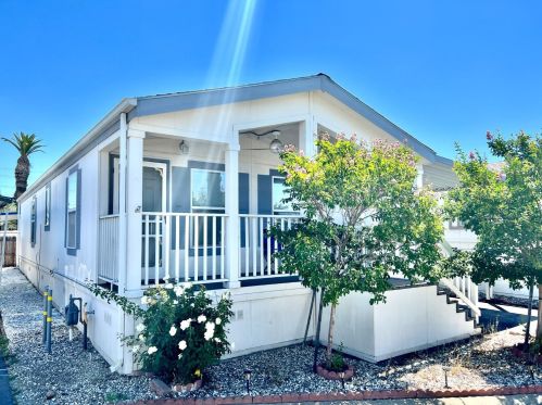 124 Royalwood Ln, Rancho Cordova, CA 95670-4328