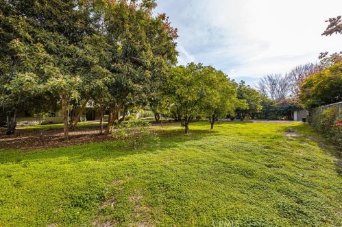 740 West St, Anaheim CA  92801-4708 exterior