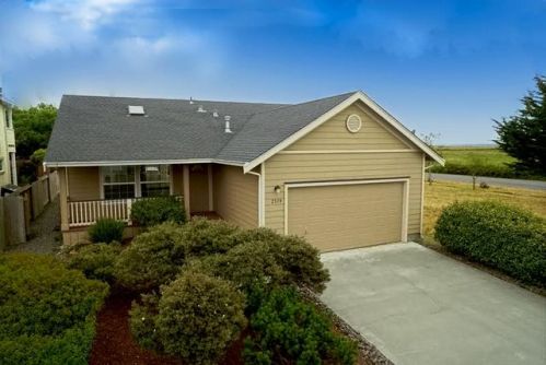 2379 Ariel Way, Arcata, CA 95521-9692