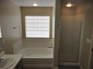 1232 Maple Meadows Dr, Albuquerque NM  87144-2557 exterior