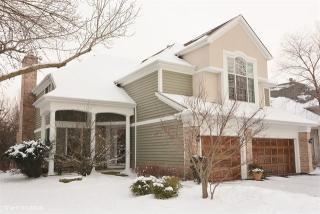 2391 Legends Ct, Bannockburn, IL 60015-3856