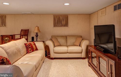 116 Jefferson Ave, Haddonfield NJ 08033-3410 exterior