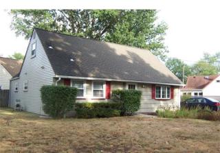14 Autumn Ct, Colonia, NJ 07067-1308