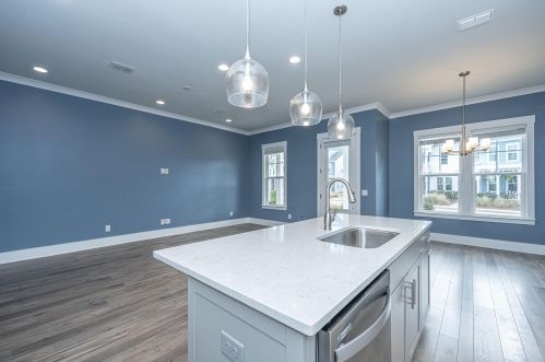 3125 Sturbridge Rd, Mount Pleasant SC  29466-8241 exterior