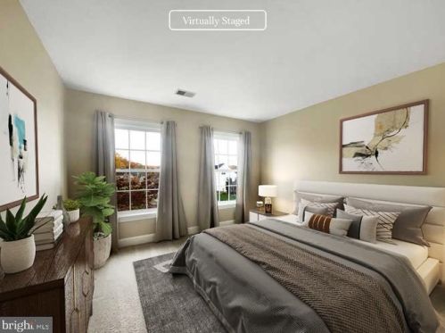 18947 Highland Park Dr, Triangle VA  22172-2067 exterior
